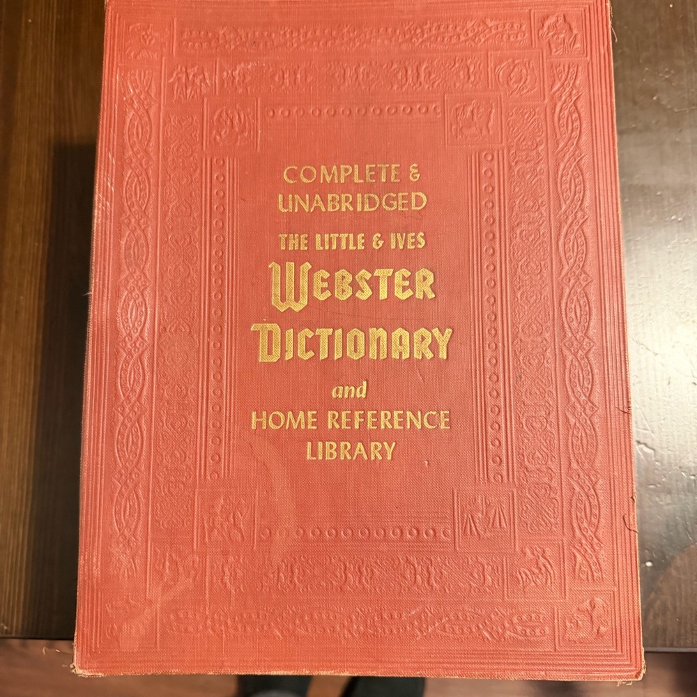 Vintage 1958 Complete & Unabridged The Little & Ives Webster Dictionary